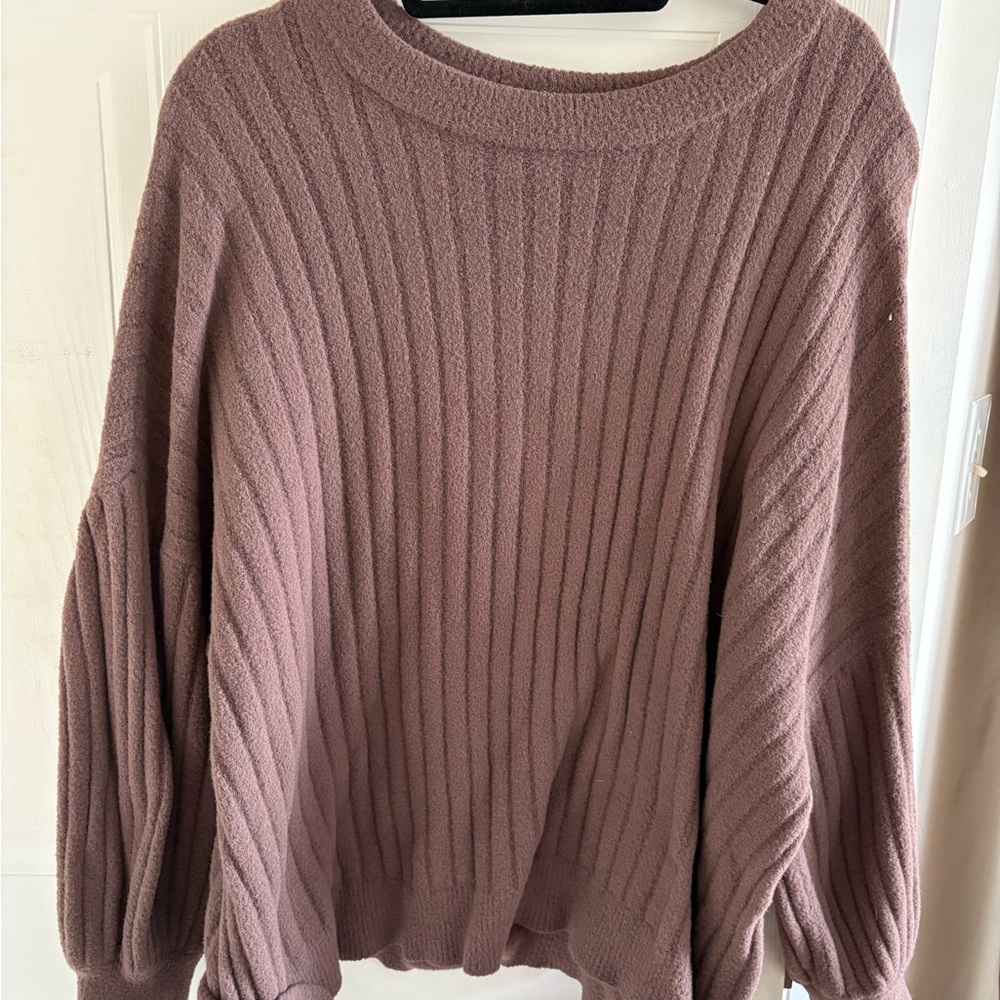 Women's Ribbed Knit Sweater - Mauve